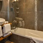 Ξενοδοχείο Catalpa 3*