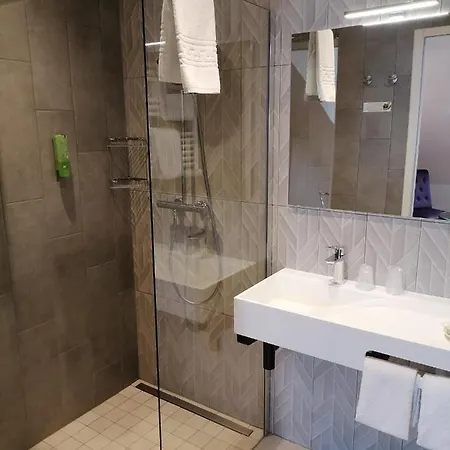 Catalpa Szálloda 3*