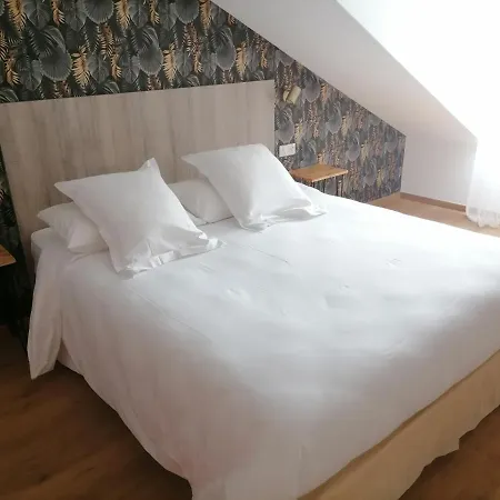 Szálloda Catalpa 3*