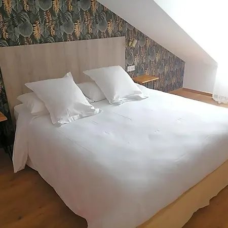 Catalpa Hotel